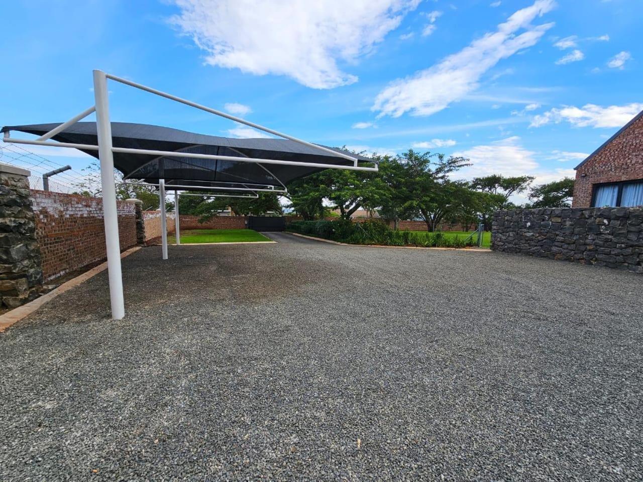 Hilltop House เลดี้สมิธ ภายนอก รูปภาพ